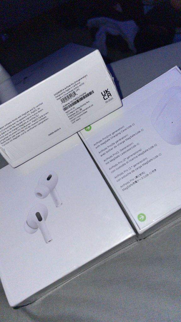 New Apple AirpodsPro 2ndGen.