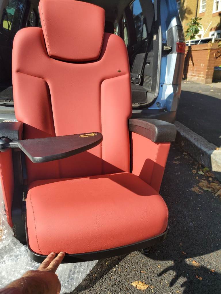 Red Cinema Style Chair with Armrest & Tray – Good Condition