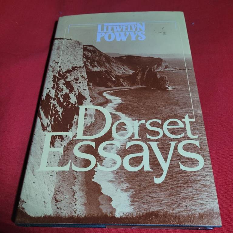 			Dorset Essays, Powys, Llewelyn, Redcliffe Press Ltd, 1983, Hardback Book Excellent Condition a9	