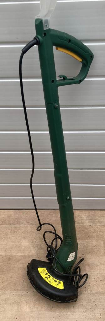 Grass trimmer 250W *Not working, for spare parts and/or repair* – collect only