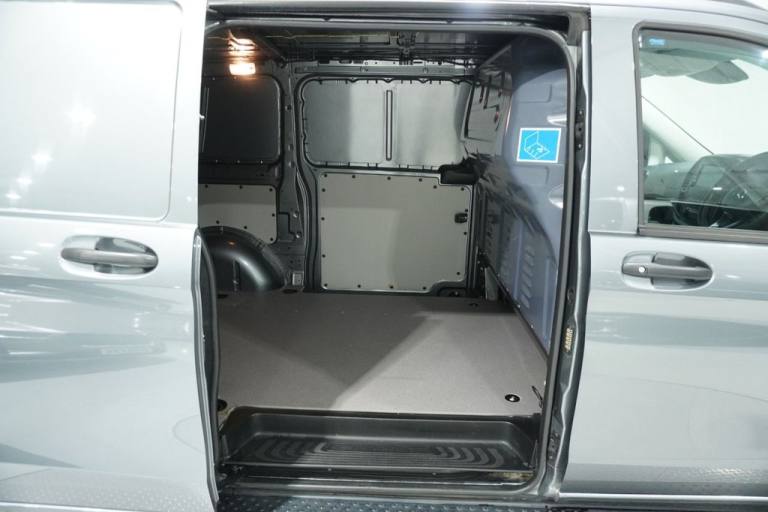 2021 Mercedes-Benz Vito 2.0 114 CDI Premium Panel Van 5dr Diesel G-Tronic RWD L2 Euro 6 (s/s) (LW...