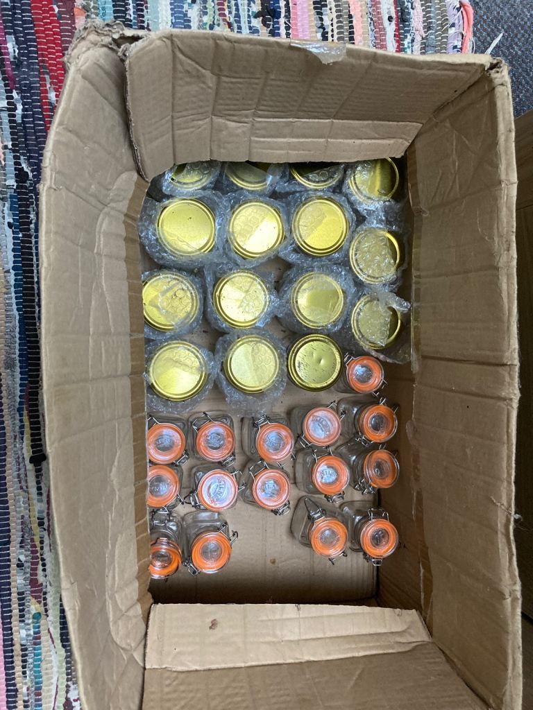 Collection of glass jars- 2 sizes *NEW*