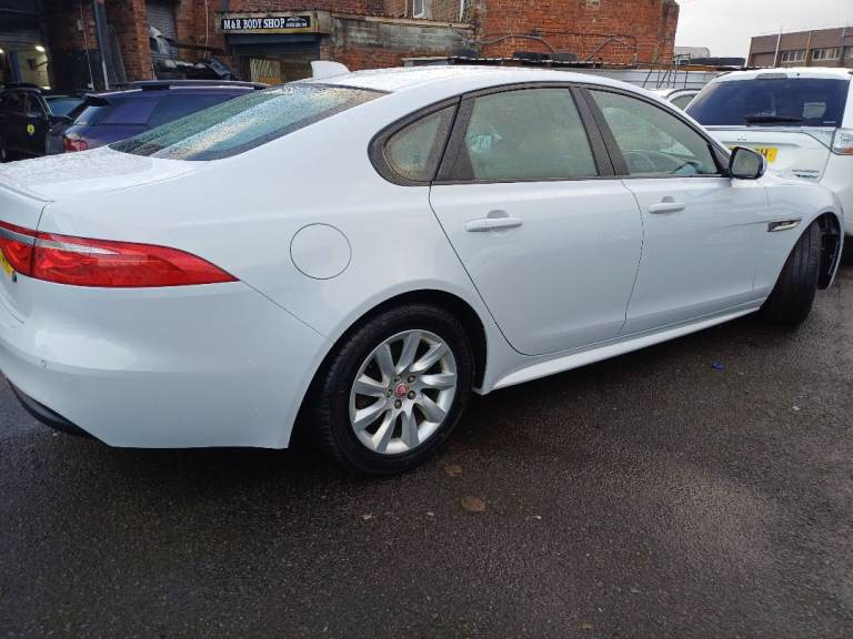 image for Jaguar, XF, Saloon, 2016, Other, 1999 (cc), 4 doors