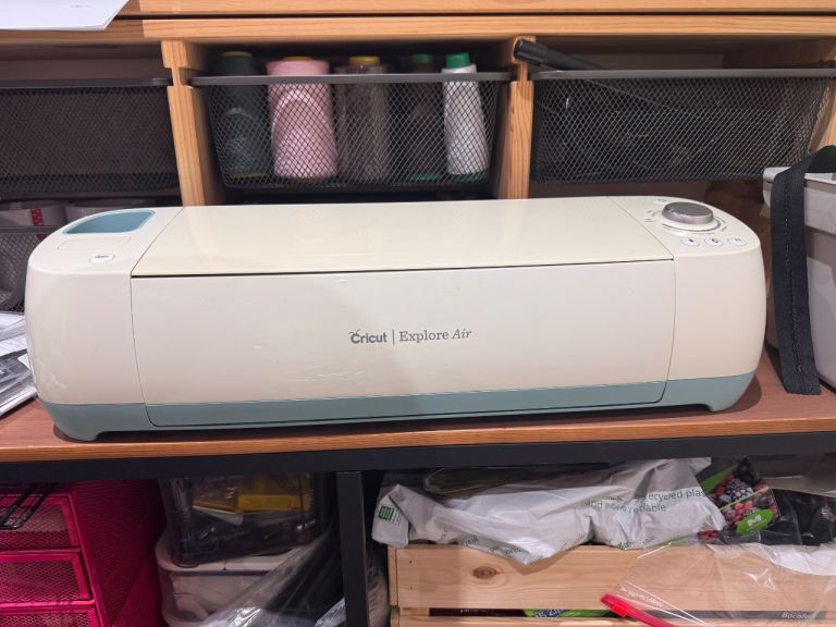 Cricut Explore Air 2 Cutting Machine with Accessories