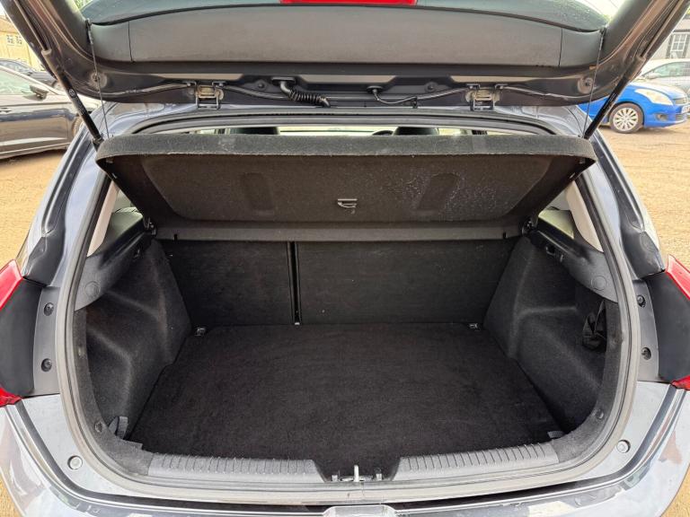 2016 Kia Ceed 1.6 CRDi ISG 4 5dr HATCHBACK Diesel Manual