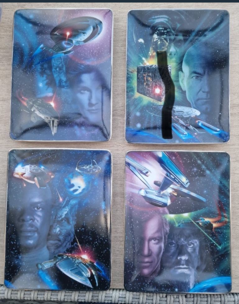 Star trek collection of plates 