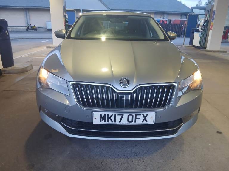 Skoda Superb Saloon MK17 - Silver Saloon, Very Good Condition