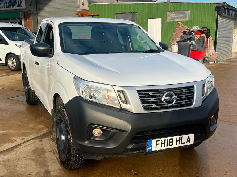 2018 Nissan Navara 2.3 dCi Visia King Pickup Extended Cab 4dr Diesel Manual 4WD Euro 6 (s/s) ( Pi...