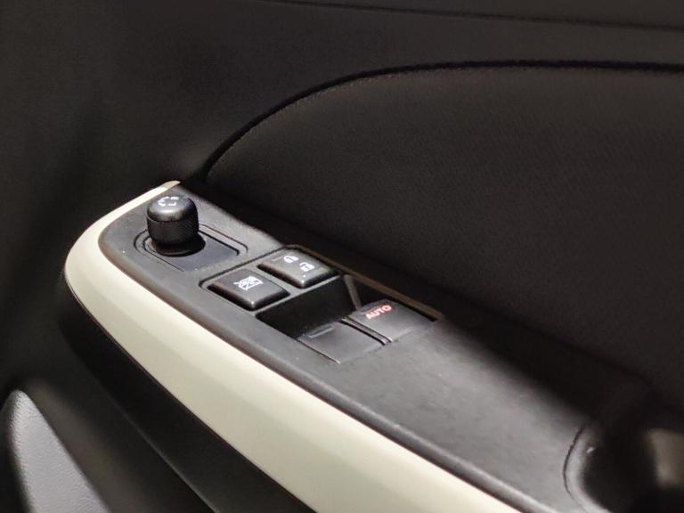 SUZUKI SWIFT; 1.2 PETROL HYBRID; 82BHP; SZ-L; 5 DOOR; MANUAL; WHITE; 57.9 MPG;