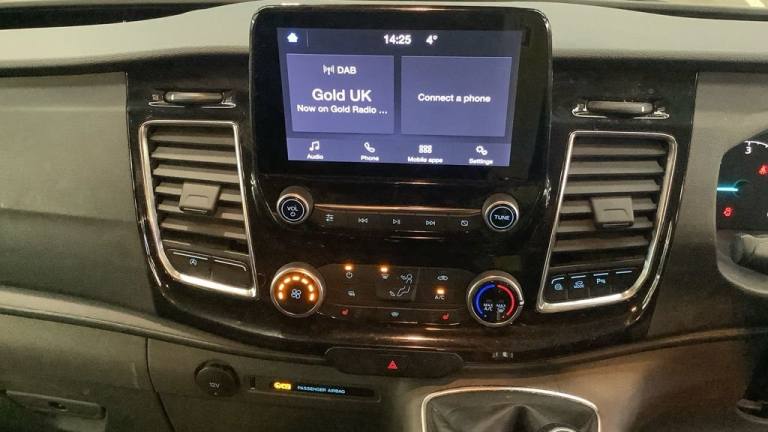 2023 Ford Transit Custom Crew Van Double Cab Limited L2 H1 Tdci 130 PS LWB 320 . Stunning 72 Plat...