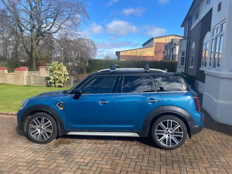 Mini Countryman Cooper S exclusive PREMIUM PLUS