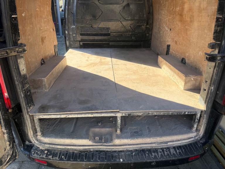 Transit custom False floor under storage