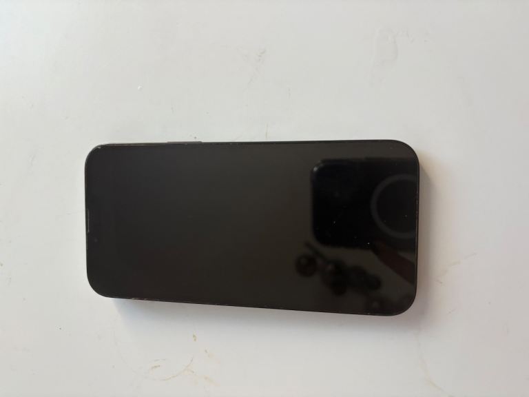 Immaculate iPhone 14 Plus 