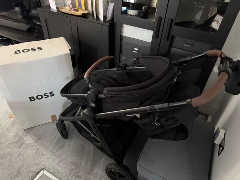 Hugo Boss Black Two-in-One Compact Stroller Pram