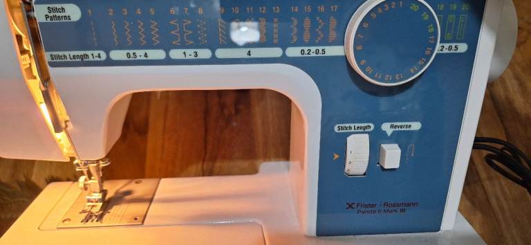 Frister +Rossmann sewing machine  Panda 6 Mark III ,Max. speed 800 Stitches/in good condition 