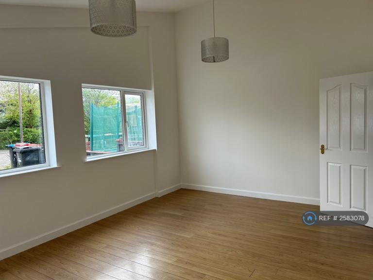 2 bedroom house in Fulwoods Drive, Milton Keynes, MK6 (2 bed) (#2583078)