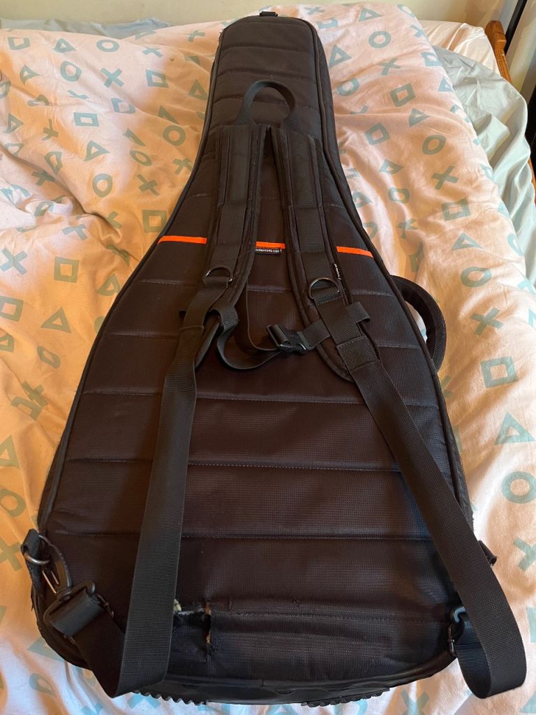 Mono case M80 acoustic