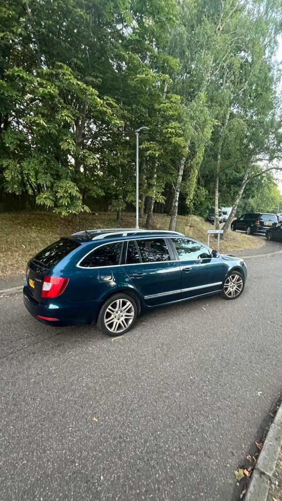 Skoda, SUPERB, Estate, 2012, Semi-Auto, 1968 (cc), 5 doors
