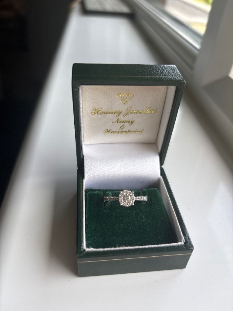 PT950 Platinum diamond cluster engagement ring