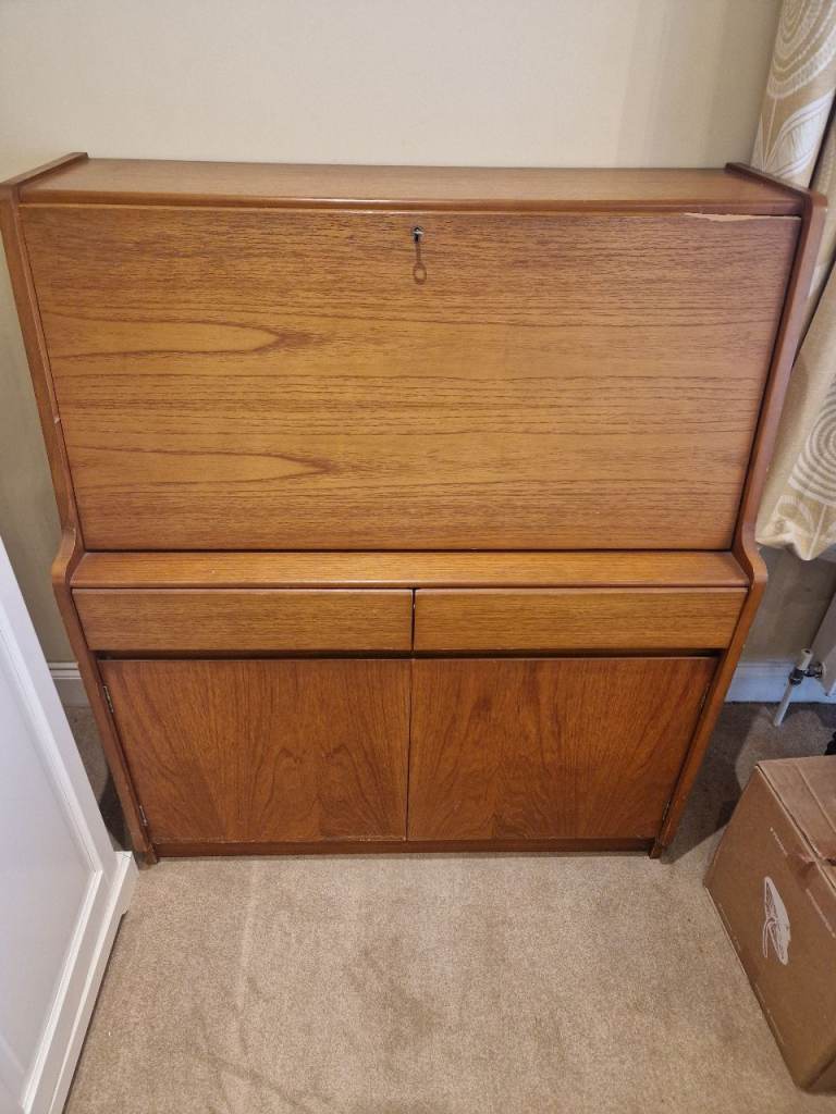 Bureau, Mid century Teak