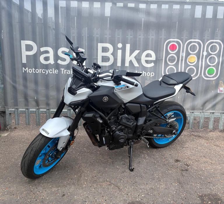2025 Yamaha MT07 Y-AMT MT-07 Automatic Motorcycle - 189 Miles from New!