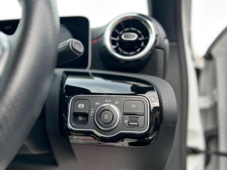 2020 Mercedes-Benz A-Class A180 AMG Line Executive 5dr Auto HATCHBACK PETROL Automatic