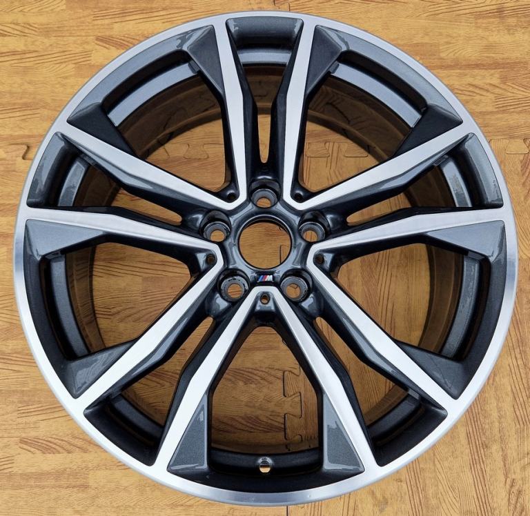 BMW X2 F39 1x 19'' GENUINE STYLE 715M ORBIT GREY DIAMOND CUT ALLOY WHEEL T214