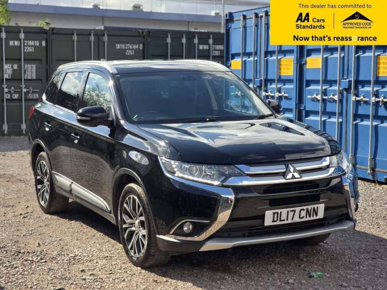 2017 Mitsubishi Outlander 2.2 DI-D 3 SUV 5dr Diesel Auto 4WD Euro 6 (147 ps) SUV Diesel Automatic