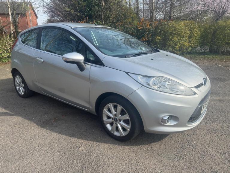 2011 Ford Fiesta 1.25 Zetec 3dr [82] HATCHBACK PETROL Manual