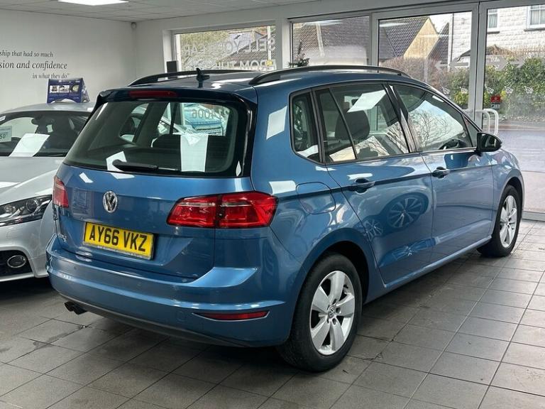 2016 Volkswagen Golf SV TSI BlueMotion Tech SE MPV Petrol Automatic