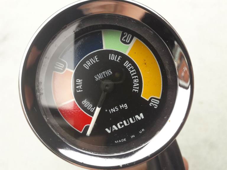 Classic Car Smiths Vacuum Gauge