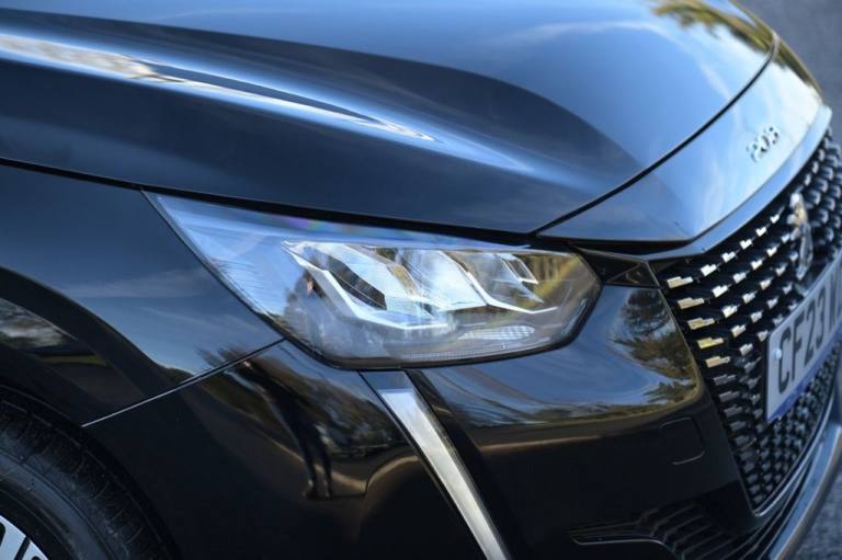 2023 Peugeot 208 1.2 PureTech Allure Premium + Hatchback 5dr Petrol EAT Euro 6 (s/s) (130 ps Hatc...