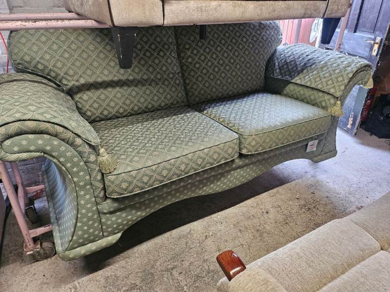 Exdisplay Parker knoll sofa 