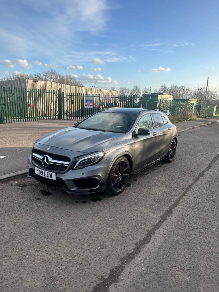 Mercedes Benz GLA45 AMG 2015 