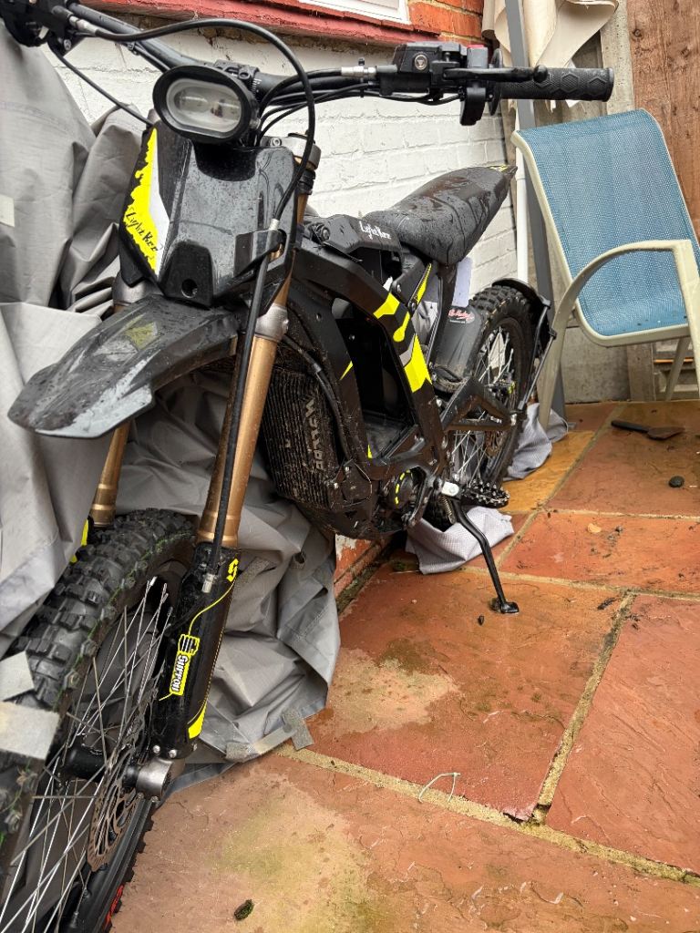 Surron 2025 light bee x