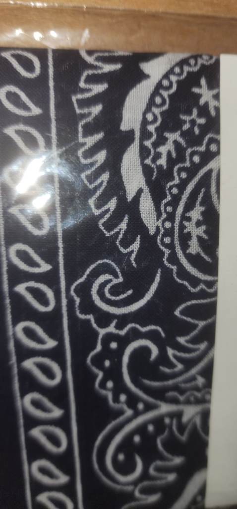 Bandanas New n Sealed 