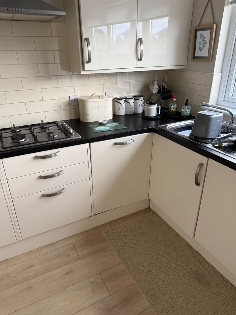 Howdens cream kitchen items required.