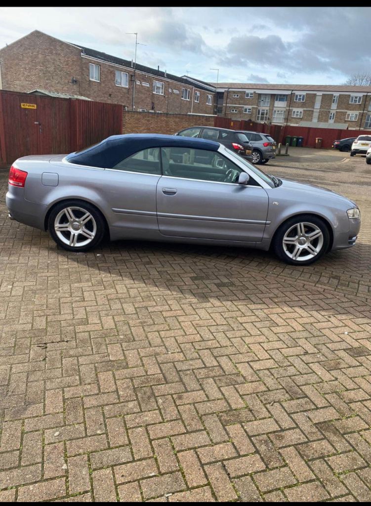 Audi, A4, Convertible, 2006, Semi-Auto, 1781 (cc), 2 doors