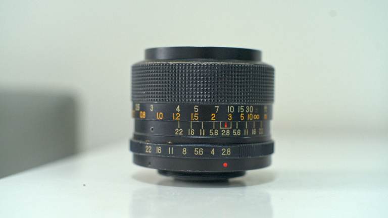 Prime 35mm f/2.8 UNITOR AUTO WIDE M42 Mount Camera Lens – Good Condition