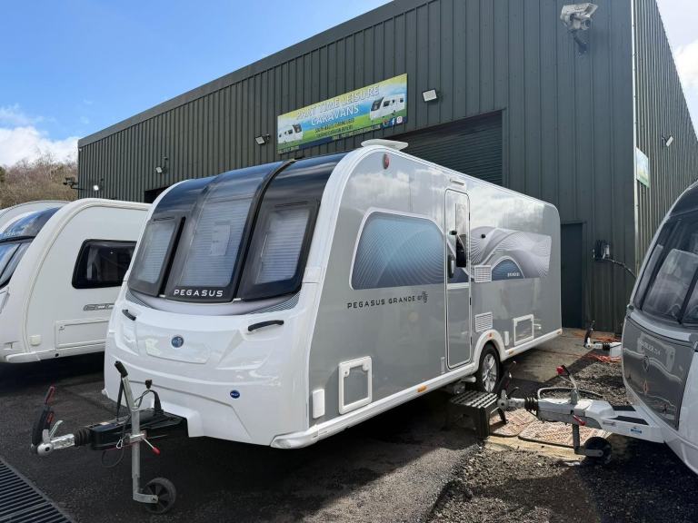 2025 BAILEY PEGAUSU GRANDE GT75 BRINDISI - 4 BERTH CARAVAN 