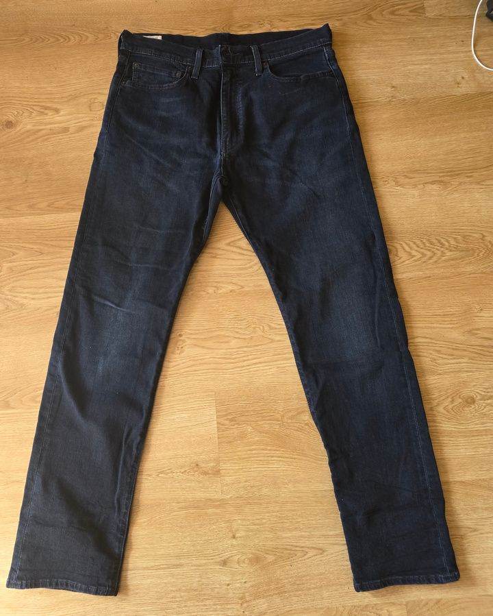 Levi's jeans. Size W36 L34. BRAND NEW.