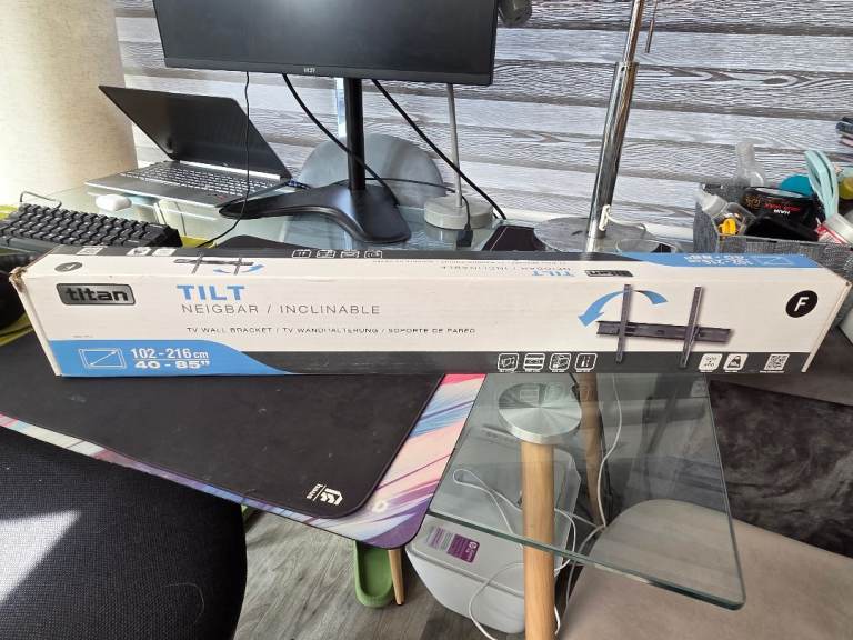 New Titan Tilt TV Wall Bracket 40-85 Inch
