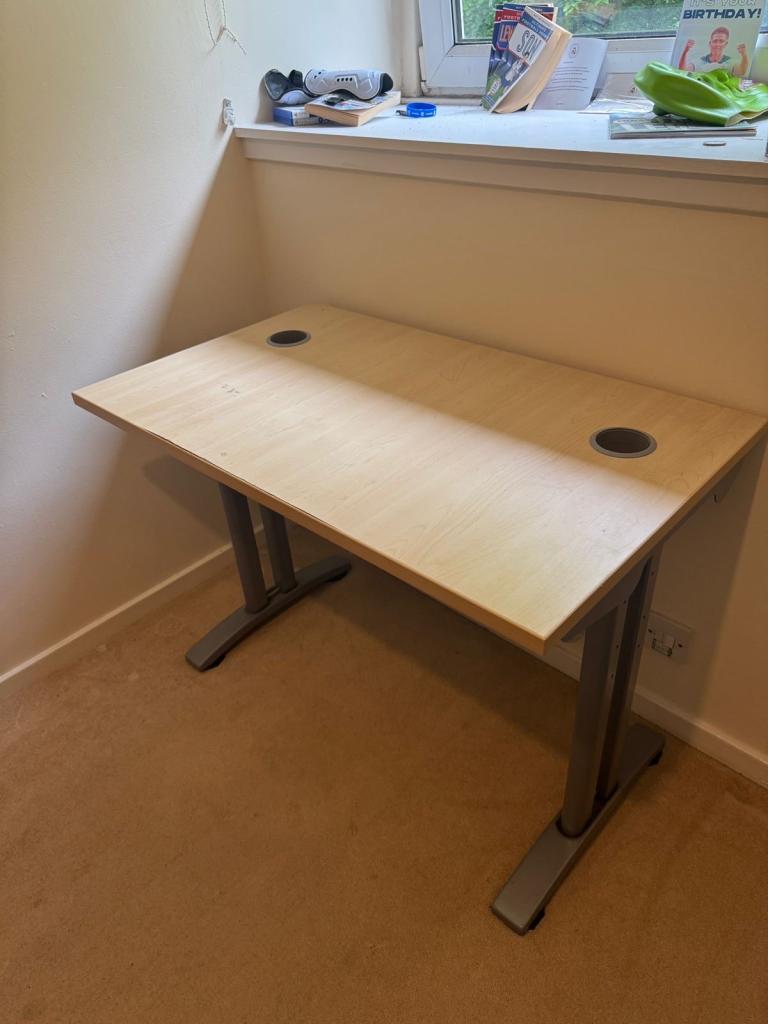 Wooden Desk with Cable Holes – Good Condition