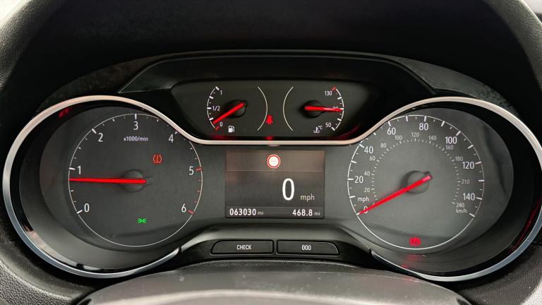 2018 Vauxhall Grandland X 1.5 Turbo D Tech Line Nav 5dr , Euro 6 , No VAT HATCHBACK Diesel Manual