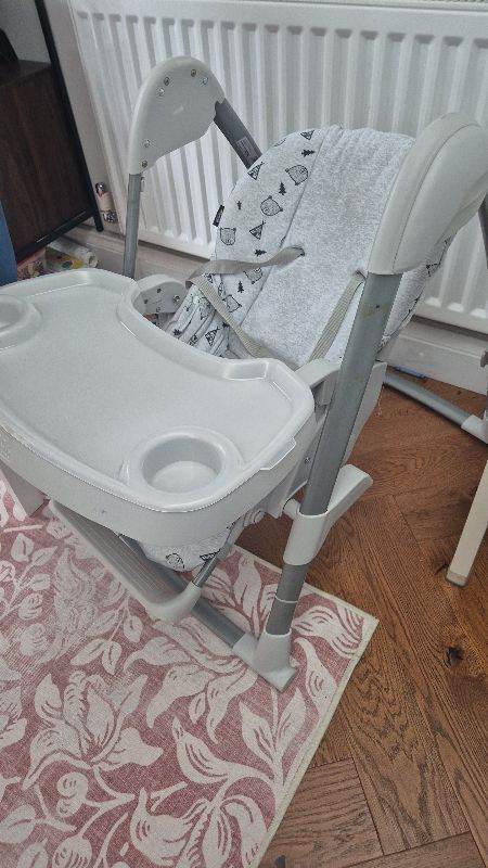 Hauck adjustable high chair