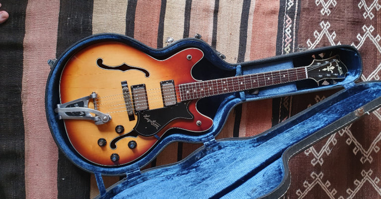 Hagstrom Viking 1970s vintage