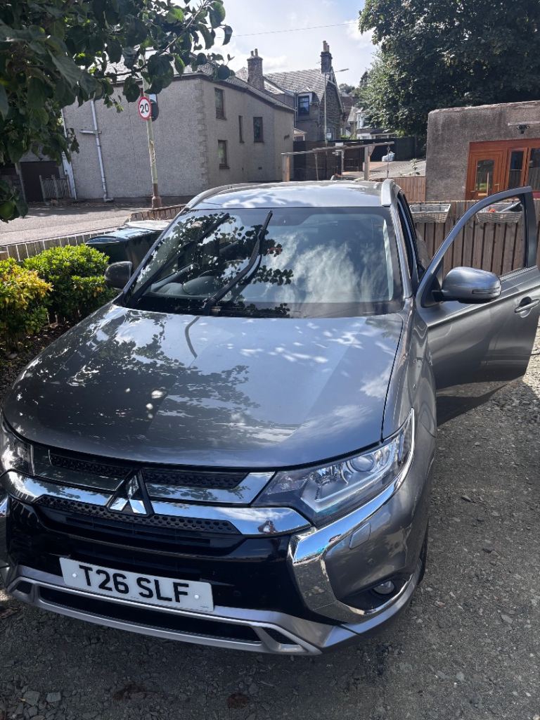 Mitsubishi, OUTLANDER, Estate, 2019, Other, 2360 (cc), 5 doors