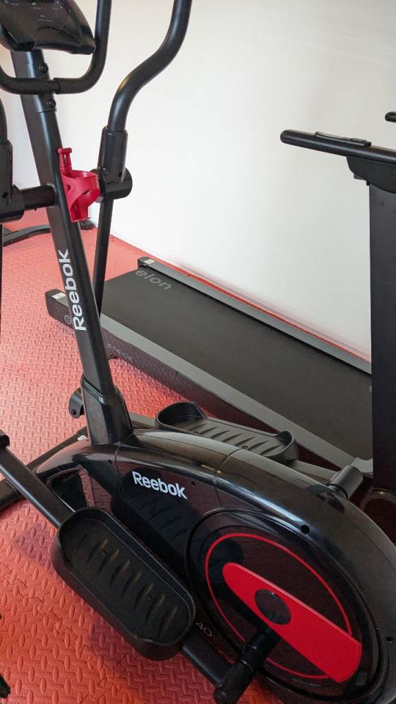 image for Reebok Gx40s one series cross trainer 