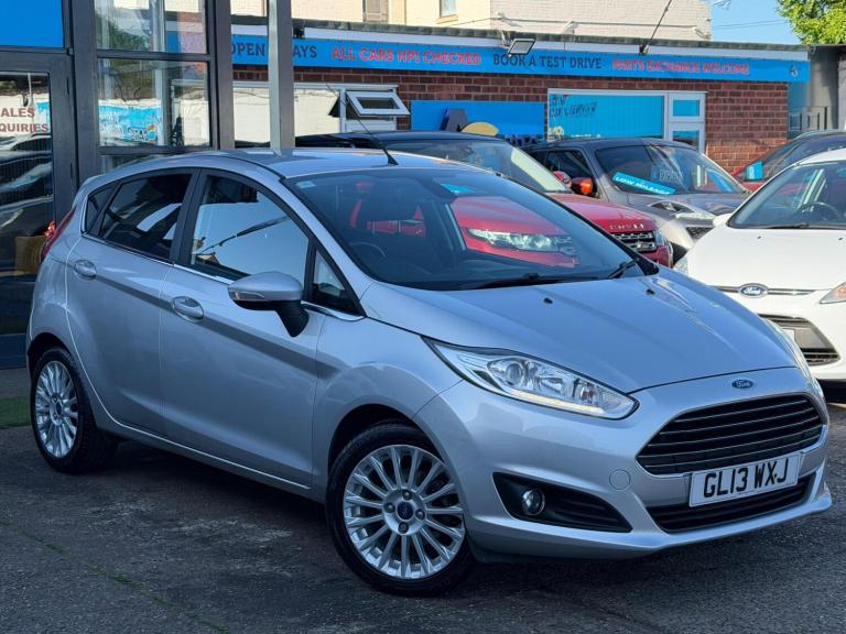 2013 Ford Fiesta 1.0T EcoBoost Titanium Hatchback 5dr Petrol Manual Euro 5 (s/s) (125 ps) HATCHBA...
