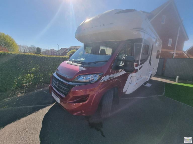 Autotrail Apache 700 180bhp 9 Speed auto 1 Owner